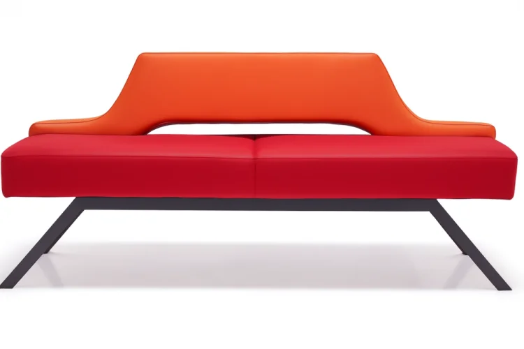 BENTLEY KIRMIZI BEKLEME KANEPESİ - 2