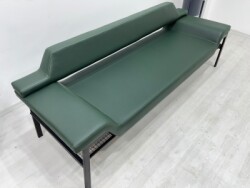 MARTİN KOYU YEŞİL BEKLEME KANEPESİ - 6