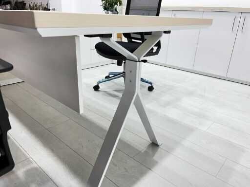 WALK HUŞ YÖNETİCİ MASA TAKIMI - 9