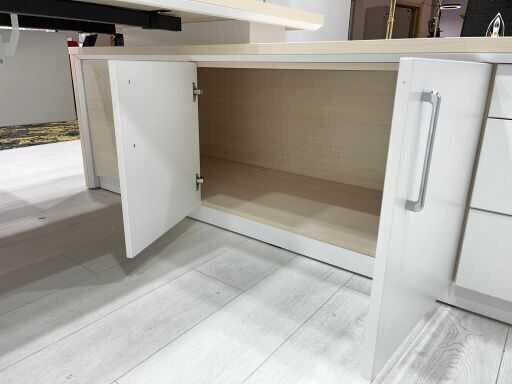 WALK HUŞ YÖNETİCİ OFİS TAKIMI - 11